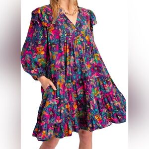 Easel nwt dress with pockets.